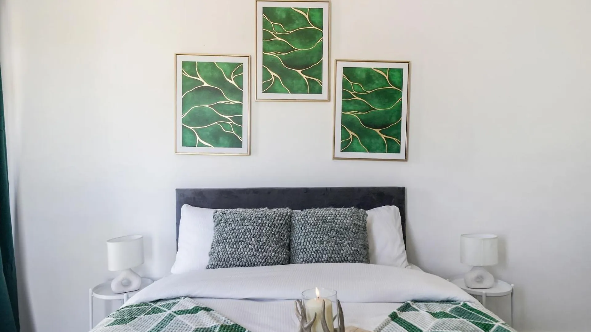 Modern Apartments With Free Parking Near Heathrow Colnbrook United Kingdom