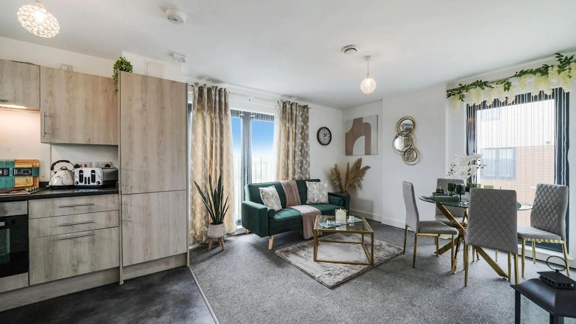 Modern Apartments With Free Parking Near Heathrow Colnbrook United Kingdom